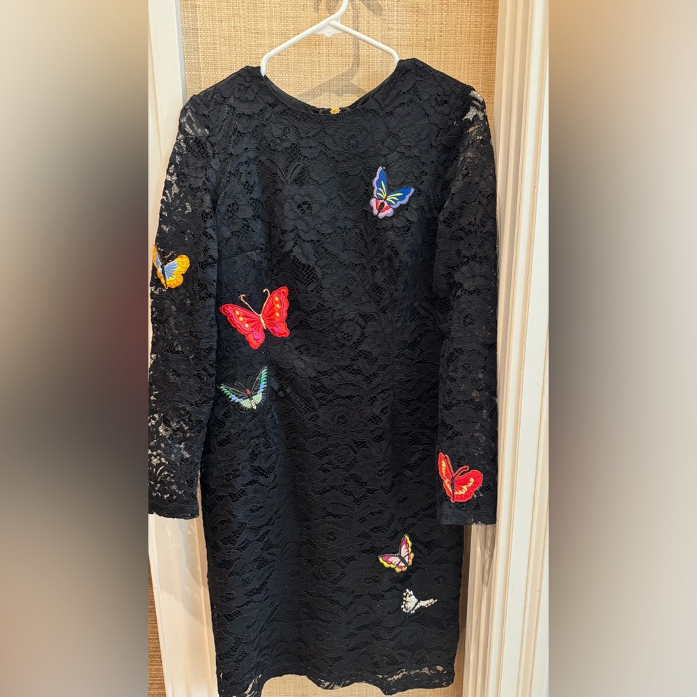 Nicole Miller Elegant Black Attire